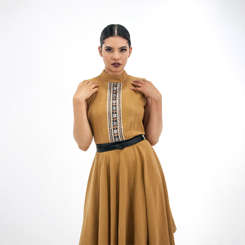 Al-W07 Vestido Cuello Alto