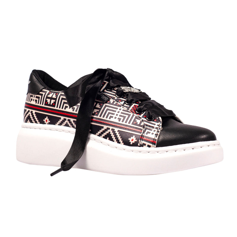 Tenis Étnico Negro