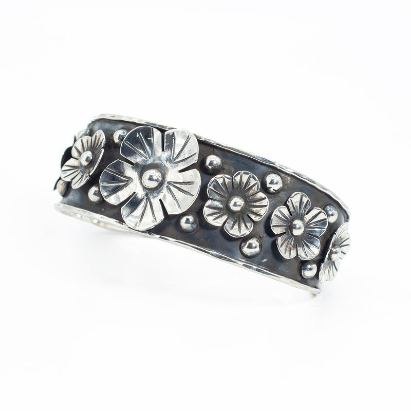 Brazalete de Plata Camelia