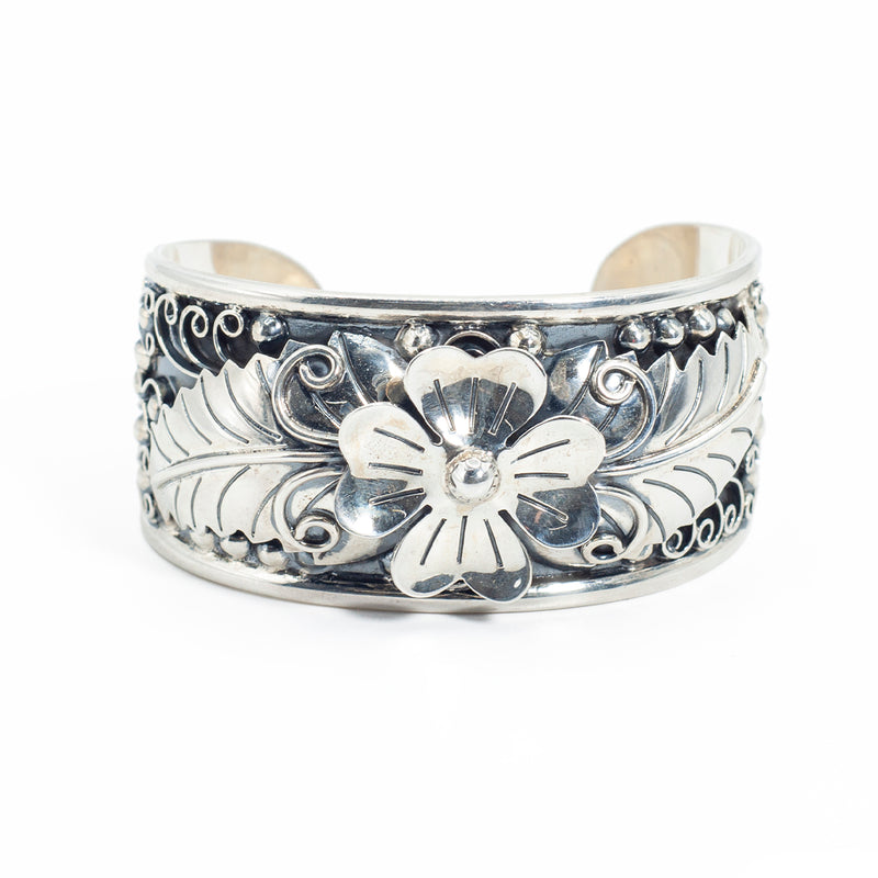 Brazalete de Plata Florecer