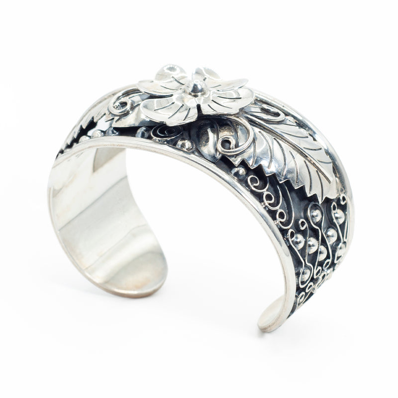 Brazalete de Plata Florecer
