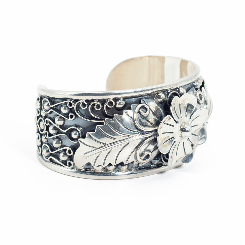 Brazalete de Plata Florecer